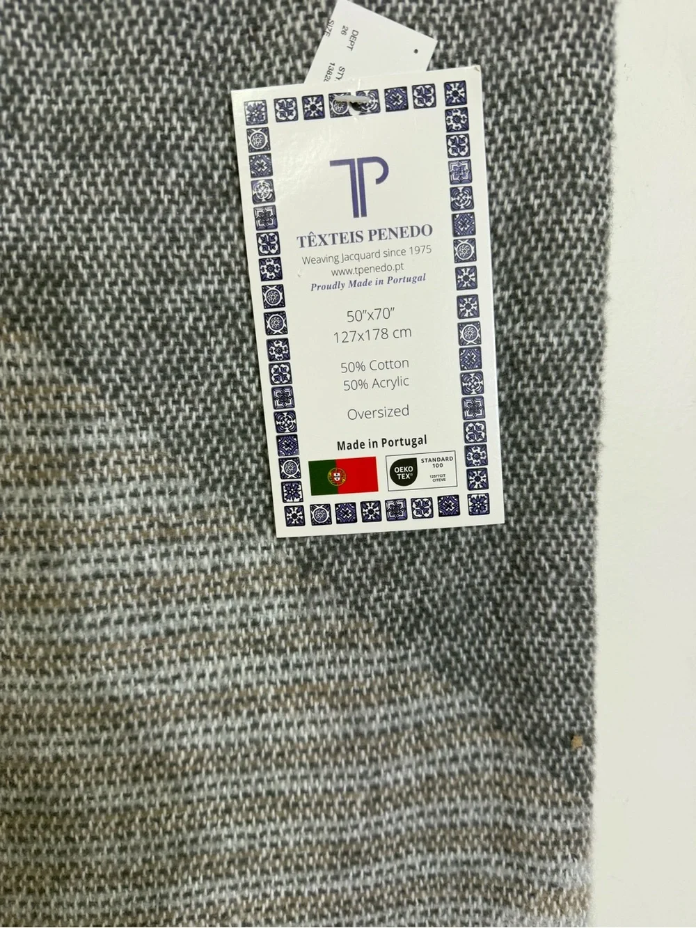 TEXTEIS PENEDO Oversized Throw Blanket Beige Gray Striped Portugal 50